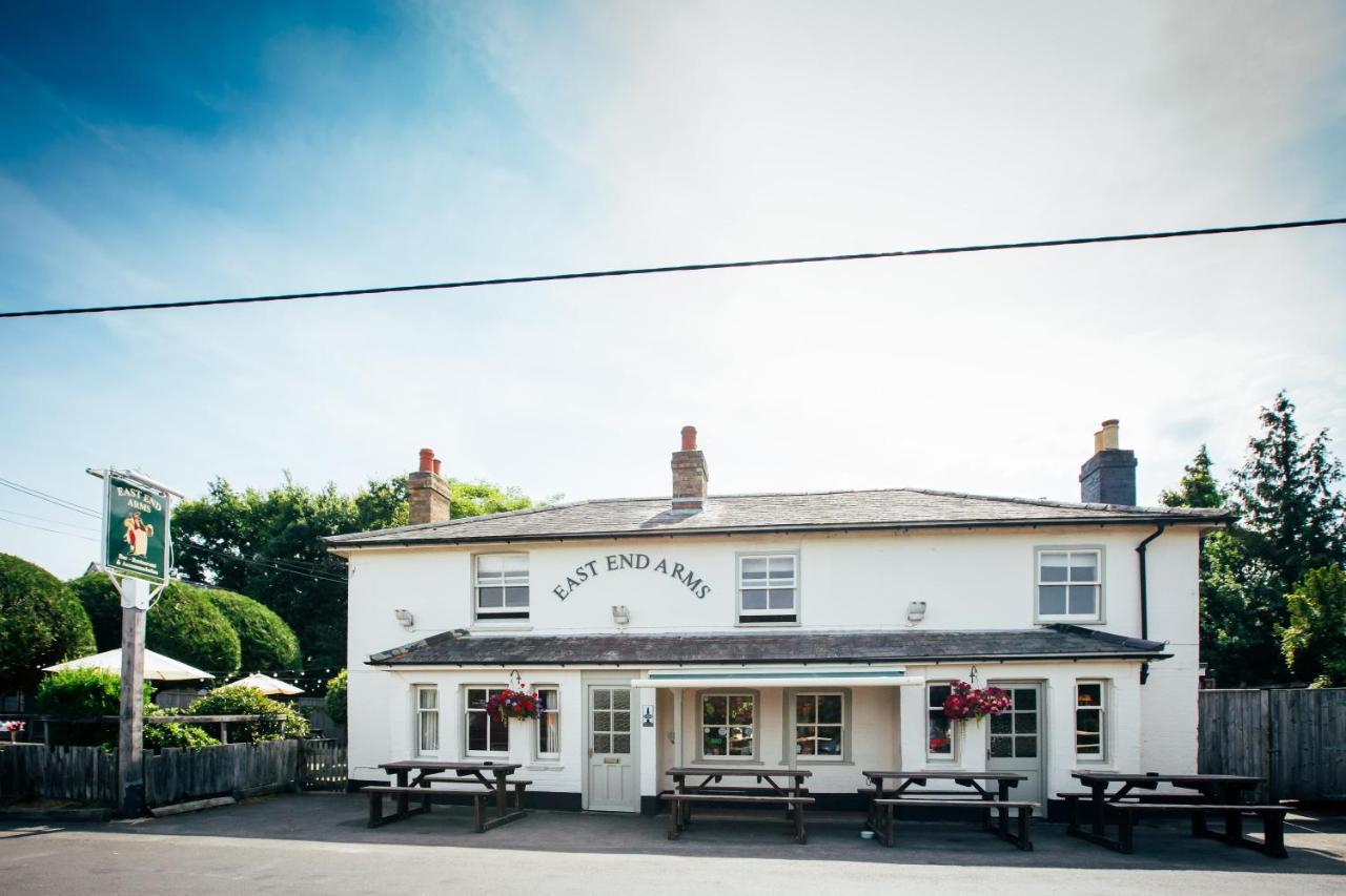 Отель The East End Arms Лимингтон Экстерьер фото